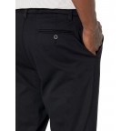 Men's wrinkle-resistant chinos